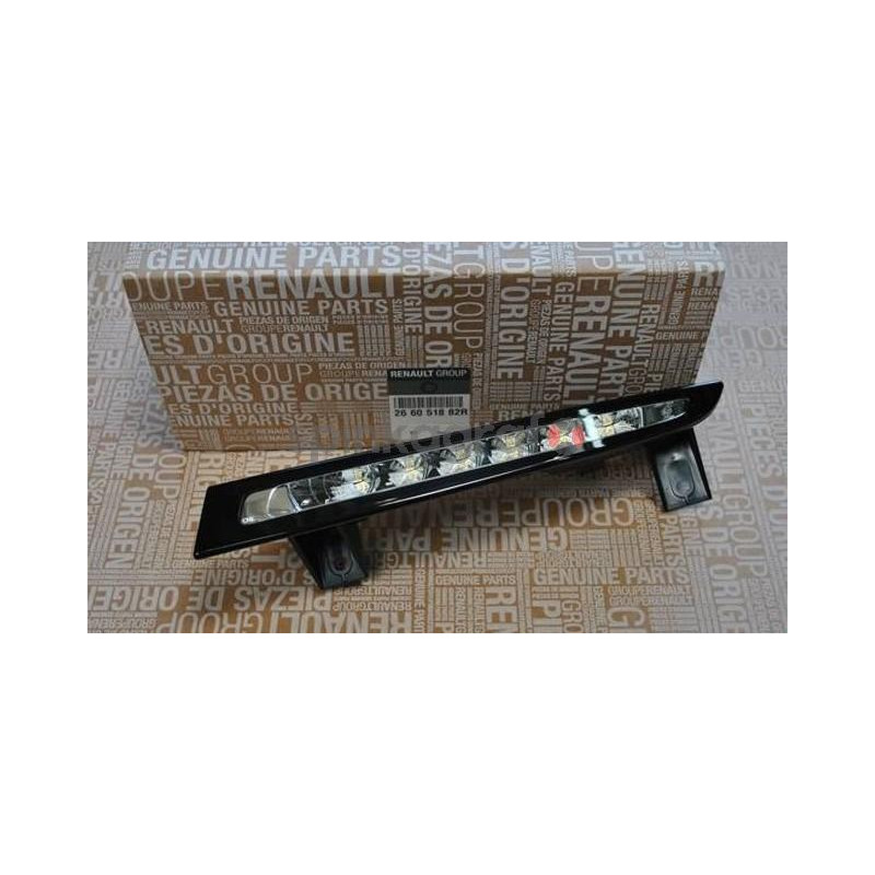 Lampa przeciwmgielna RENAULT 266051882R