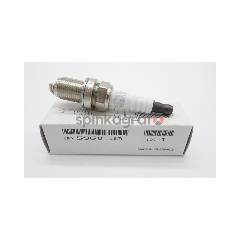 Świeca zapłonowa PSA 5960J3 | RENAULT OE 5960J3 - 7700743137 Świeca zapłonowa PSA 5960J3 | RENAULT OE 5960J3 - 7700743137